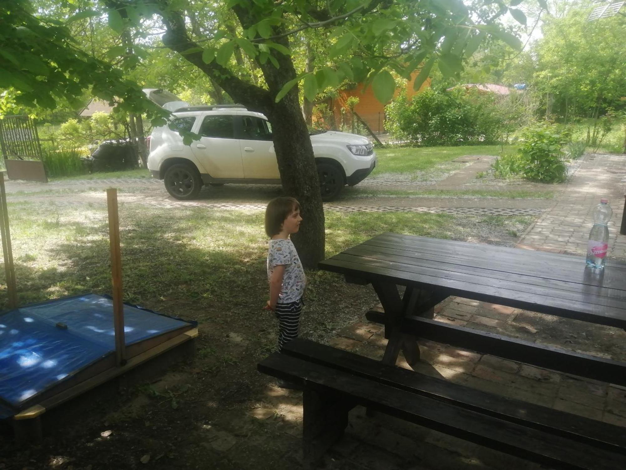 Ikerdio Fahaziko Villa Szarvas Buitenkant foto